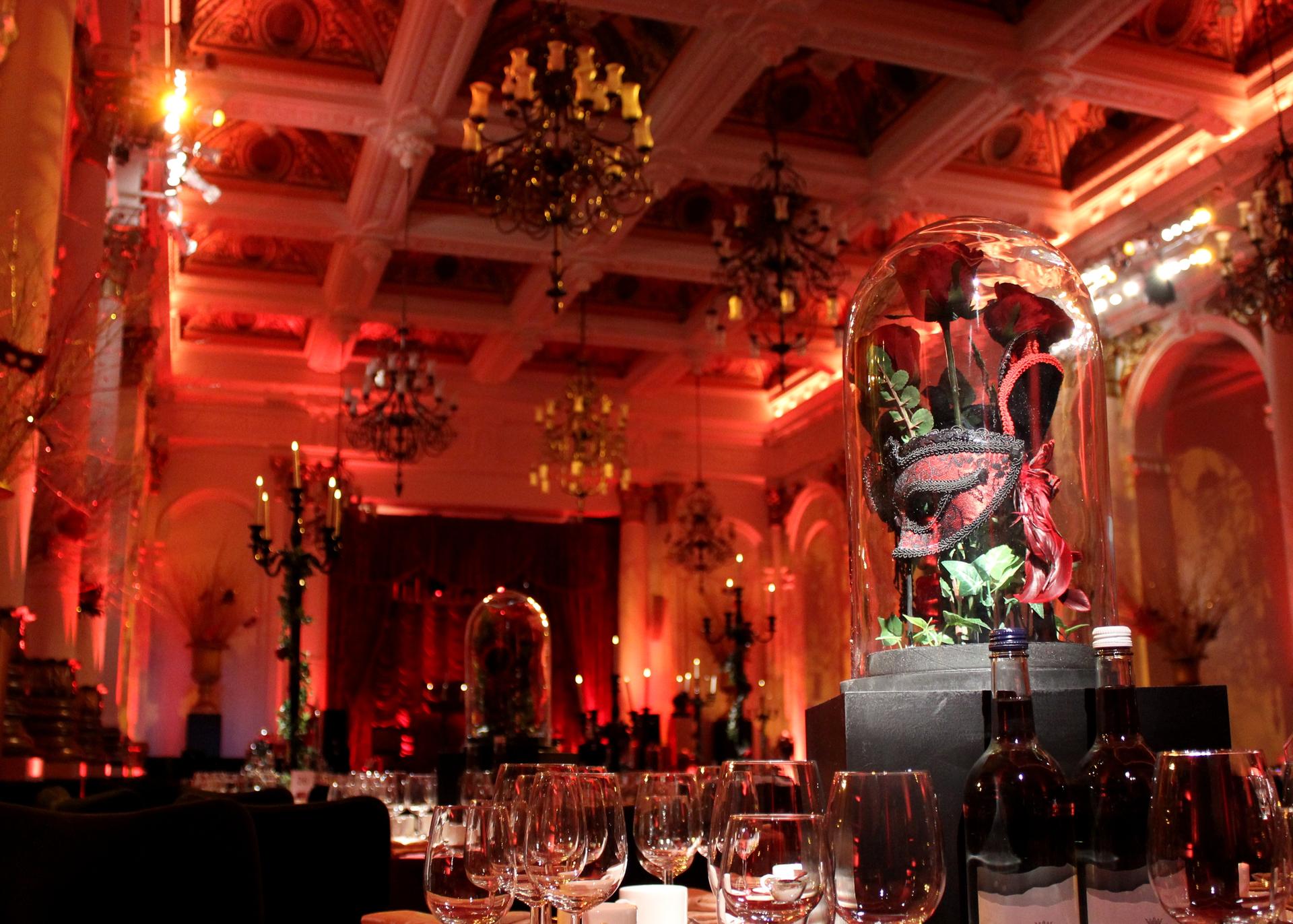 Venue Hire London | Large Dinners | 8 Northumberland Avenue | 8